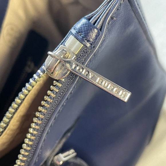 Navy Tory Burch Hangbag - Picture 5 of 5